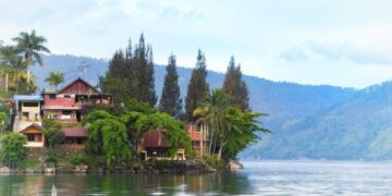 новость 14-04-2025 На острове Суматра ограбили российского туриста