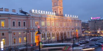 новость 20-04-2025 При покупке железнодорожных билетов на юг, туристы из Петербурга сталкиваются с проблемами