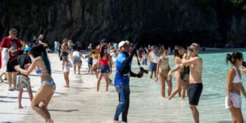 новость 29-04-2025 Иностранные туристы оторвались по полной в охраняемой зоне