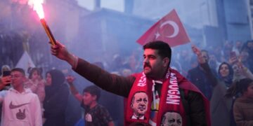 новость 08-04-2025 Протесты в Турции не несут опасности для иностранных гостей