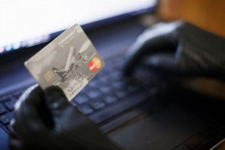 новость 24-04-2025 Через агрегатор "Купибилет" у туристки мошенники украли деньги