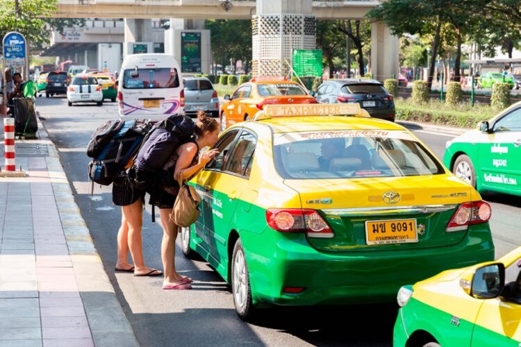 новость 22-04-2025 Туристы в Таиланде столкнулись с агрессивным поведением таксистов
