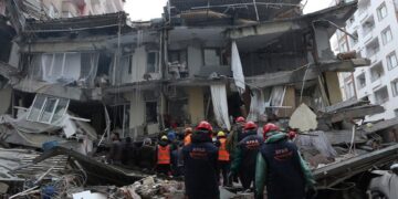 новость 27-04-2025 Продажи туров в Стамбул после землетрясения упали