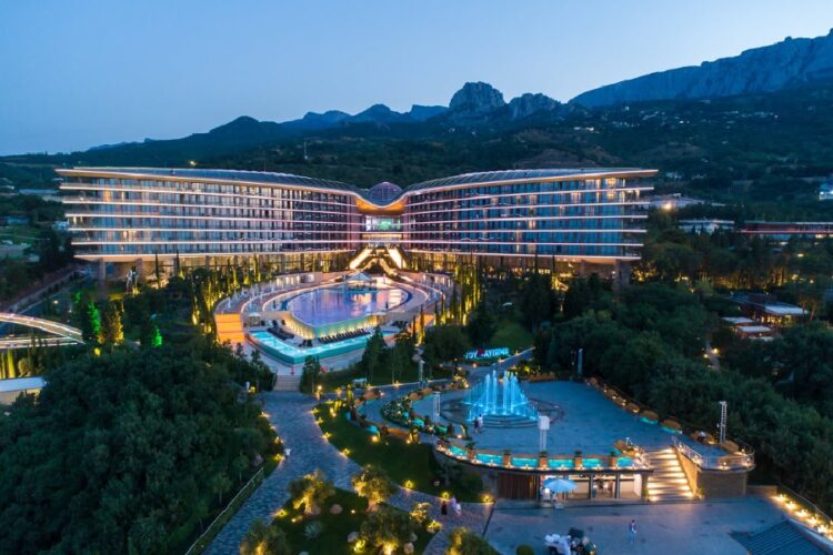 новость 27-04-2025 Стоимость проживания в отелях Крыма ниже, чем по стране