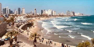 новость 09-05-2025 Путешественников из России в Израиле станет больше