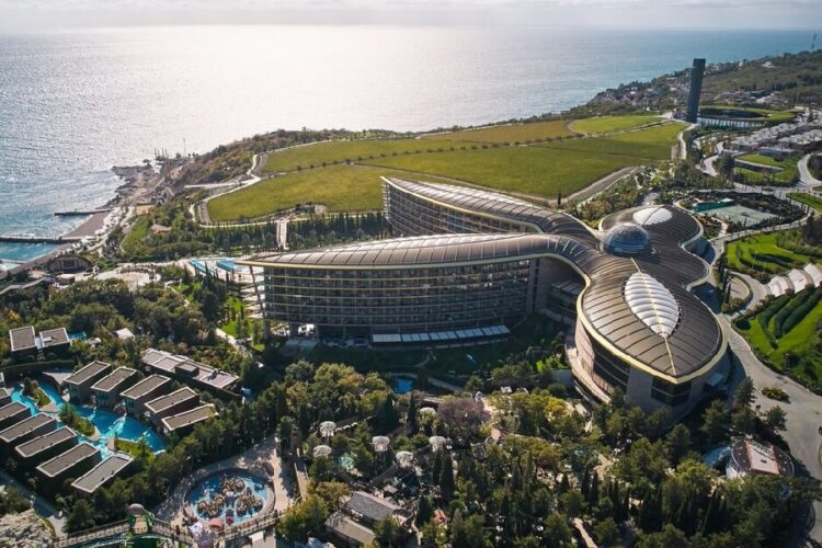 новость 16-05-2025  Туристическая активность в Крыму демонстрирует неожиданный подъем
