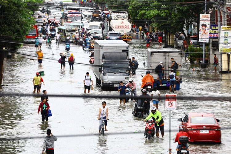 новость 11-05-2025 Мощные ливни обрушились на столицу Таиланда