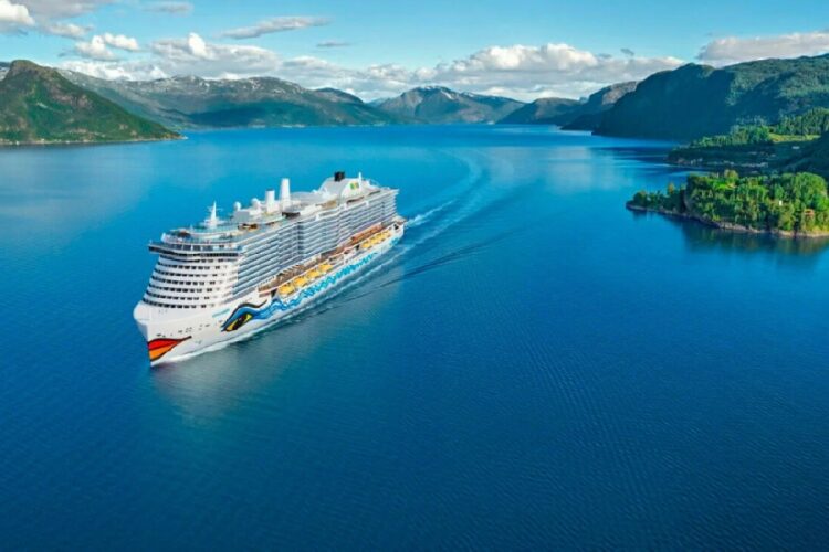 новость 01-05-2025 Как туроператоры популяризируют морские и речные круизы