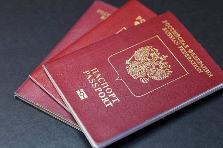 новость 24-05-2025 Литва перекрывает въезд россиянам с паспортами старого образца