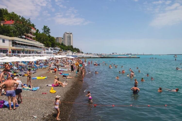 новость 17-05-2025 Краснодарский край: летние бронирования сократились