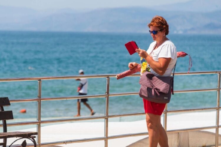 новость 06-05-2025 В преддверии туристического сезона туристов интересует вопрос стоимости роуминга в Крыму