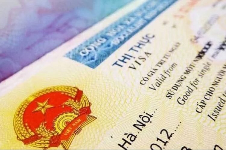 новость 14-05-2025 Вьетнам представил 10-летнюю «золотую визу»