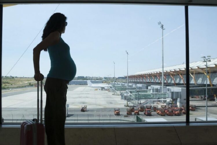 новость 25-05-2025 Как страховой полис подводит туристок, путешествующих на поздних сроках беременности