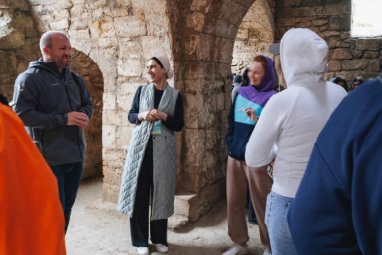 новость 11-05-2025 В Дагестане внедряют систему обязательной аттестации для гидов