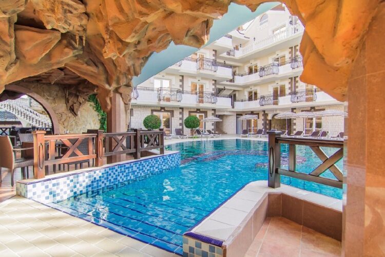 новость 06-05-2025 Туристы стали чаще интересоваться отелями all inclusive в Крыму