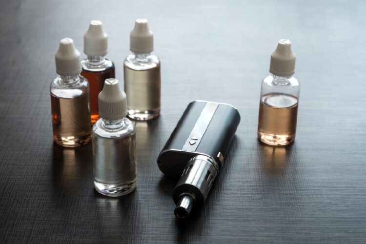 новость 13-05-2025 В туристических регионах Турции ужесточат правила для вейперов