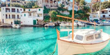 новость 14-05-2025 На Майорке туристы массово отказываются от алкоголя из-за завышенных цен