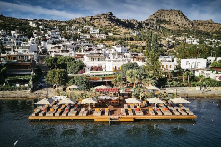 новость 26-05-2025 Популярные турецкие курорты оказались в эпицентре скандала