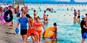 новость 28-05-2025 Последствия мазутной катастрофы меняют карту летнего отдыха