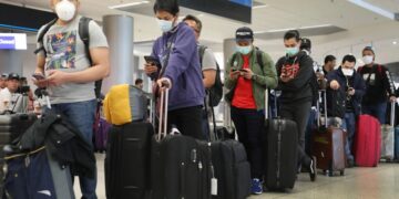 новость 12-06-2025 В РФ ускорят прохождение контроля иностранных туристов