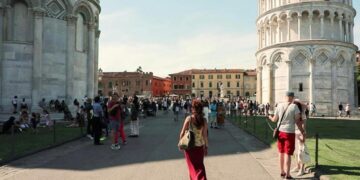 новость 19-07-2025 Российские туристы в Италии стали жертвой ограбления