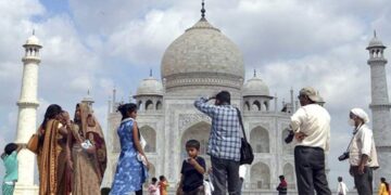 новость 30-09-2025 Индия неожиданно изменила правила въезда для иностранных туристов