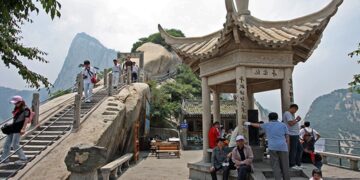 новость 19-09-2025 Введение безвизового режима с КНР вызвало настоящий бум у туристов