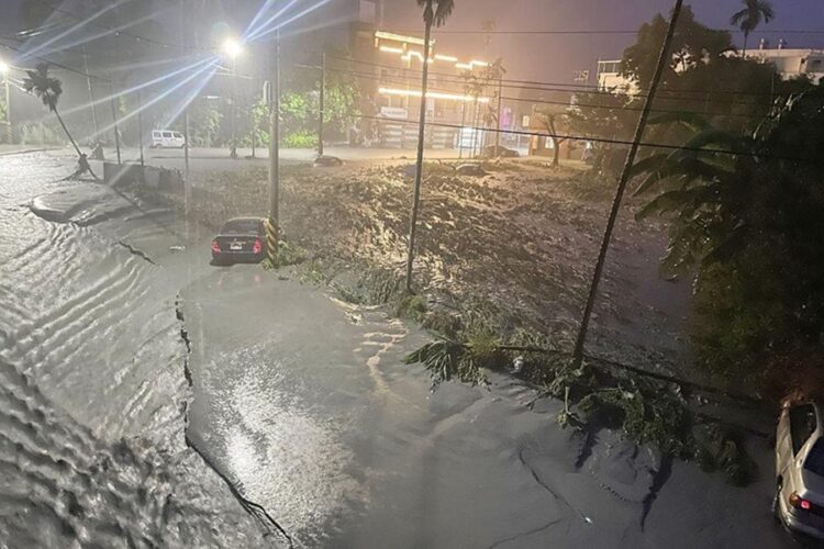 новость 24-09-2025 Российским туристам рекомендовали воздержаться от поездок в КНР