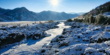 новость 24-09-2025 Почти 50 тысяч рублей обойдется перелет в Горный Алтай на Новый год