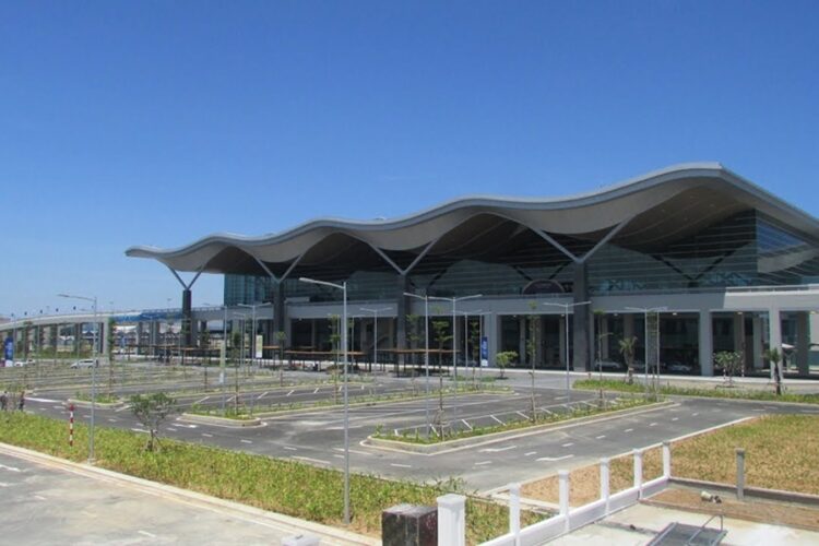 новость 19-09-2025 Туроператор Пегас переносит рейсы из Петербурга в Нячанг