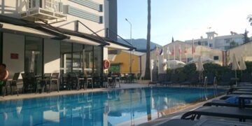 новость 10-10-2025 Туристы отсудили компенсацию за электротравму в турецком отеле