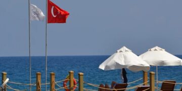 новость 19-10-2025 Накануне закрытия курортного сезона в Турции билеты резко подешевели