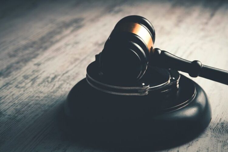 новость 11-11-2025 Клопы вместо отдыха: екатеринбургская семья отсудила у туроператора 239 тысяч за испорченный отпуск в Турции