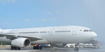 новость 03-11-2025 Скандал в небе: Пассажирка устроила перекур на борту рейса Москва-Сухум