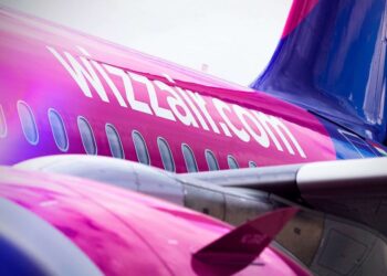 новость 10-11-2025 Суд заставил российского турагента заплатить за отмененный рейс Wizz Air