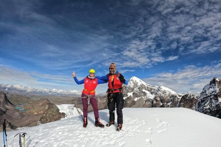 новость 02-11-2025 Российские альпинисты в Индии едва не угодили в тюрьму из-за навигатора