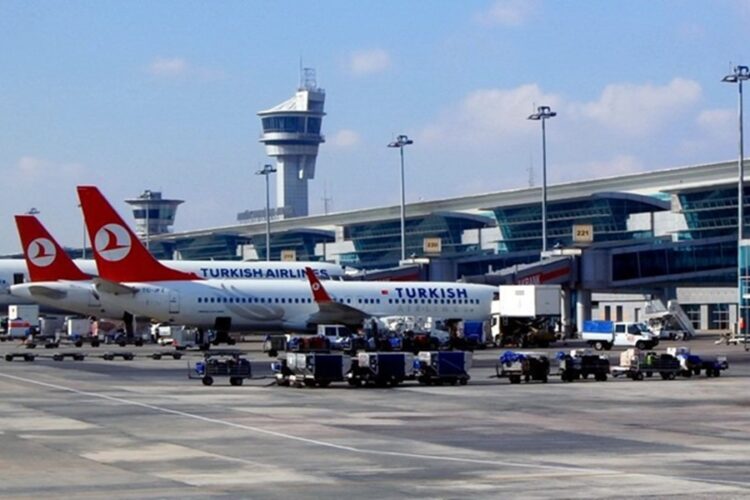 новость 05-11-2025 Российская туристка едва не лишилась жизни из‑за спора о габаритах ручной клади