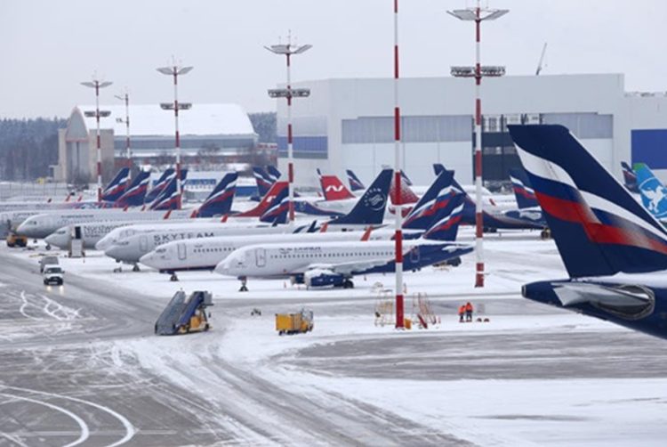 новость 26-12-2025 Улететь в популярные города России на Новый год за 1000 рублей