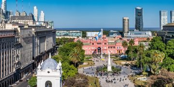 новость 11-12-2025 Российская туристка в одиночку задержала грабителя в Буэнос-Айресе