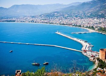 новость 09-01-2026 Цены на авиаперелеты в Турцию упали до минимальных отметок