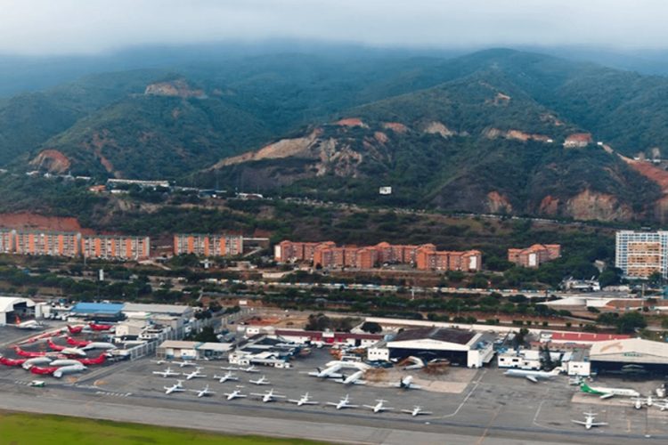 новость 28-02-2026 РФ готова восстановить прямые рейсы в Венесуэлу. Но есть один нюанс...