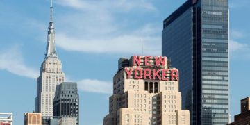 новости 23-02-2026 Мошенник годами жил в элитном отеле бесплатно