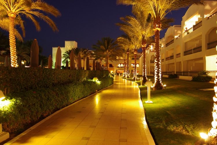 новость 28-03-2026 Египет уходит в «энергосбережение»: погаснут ли огни в отелях Хургады и Шарм-эль-Шейха?