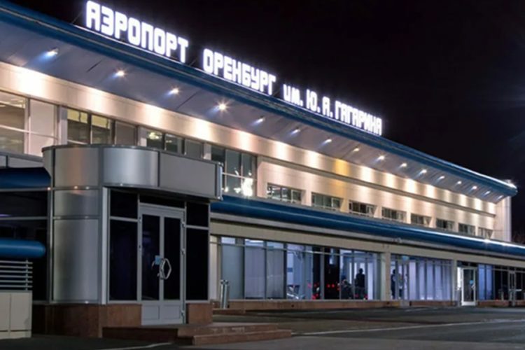 новость 12-03-2026 «Ребенка считают за взрослого»: туристы отсудили деньги у авиакасс, продавших детский билет без скидки