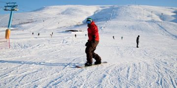 новость 14-03-2026 Серьезная авария на горнолыжном курорте. Сноубордистка - в реанимации