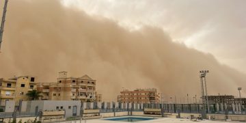новость 20-03-2026 Пыль в глаза: Стоит ли верить слухам об «эвакуации» туристов с пляжей Египта?