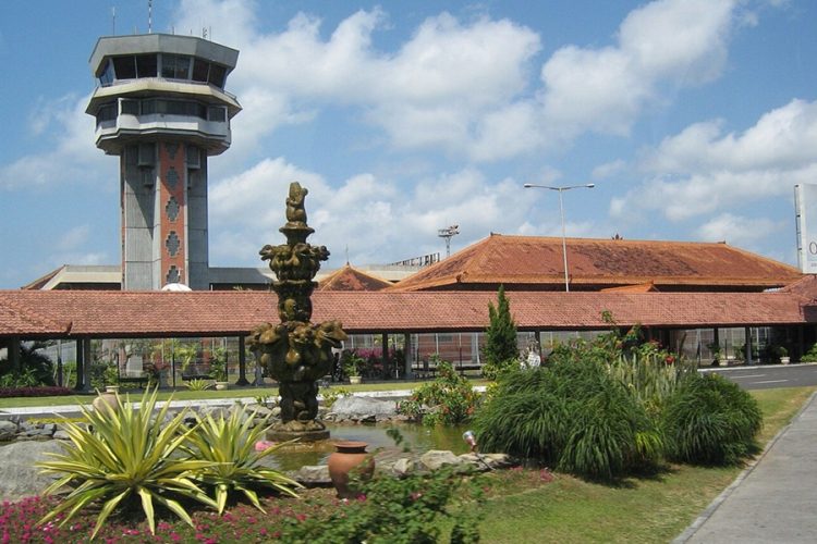 новость 23-03-2026 Как долететь до Денпасара в апреле и не разориться