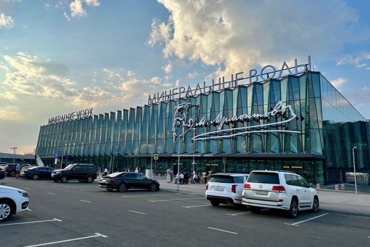 новость 28-03-2026 «Шутка» на миллион: Почему неудачная фраза в аэропорту Минвод обернулась реальным сроком