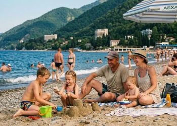 новость 06-04-2026 С мая 2026: детям до 14 лет для въезда в Абхазию хватит свидетельства о рождении