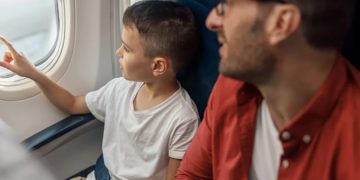 новость 15-04-2026 Врачи-пассажиры 4 часа боролись за жизнь ребенка в небе над Пхукетом